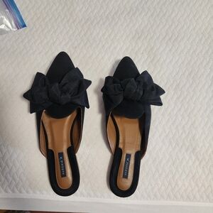 027. Black Margaux Slides with Bow